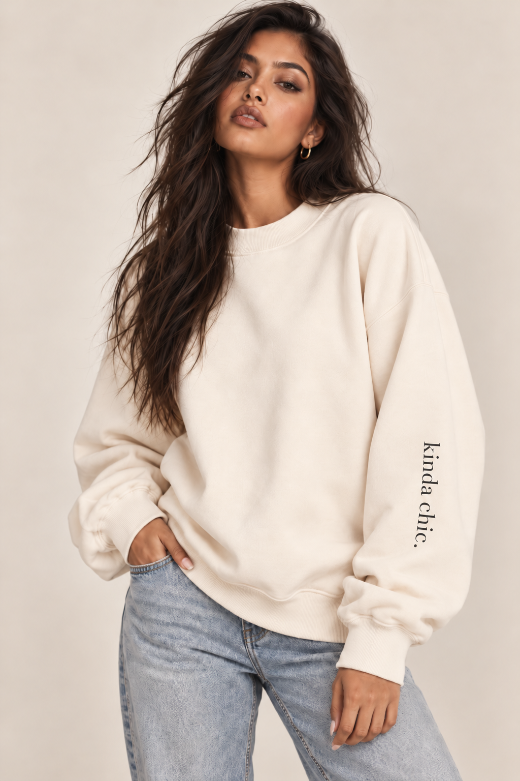 The KINDA CHIC. Sleeve Crew